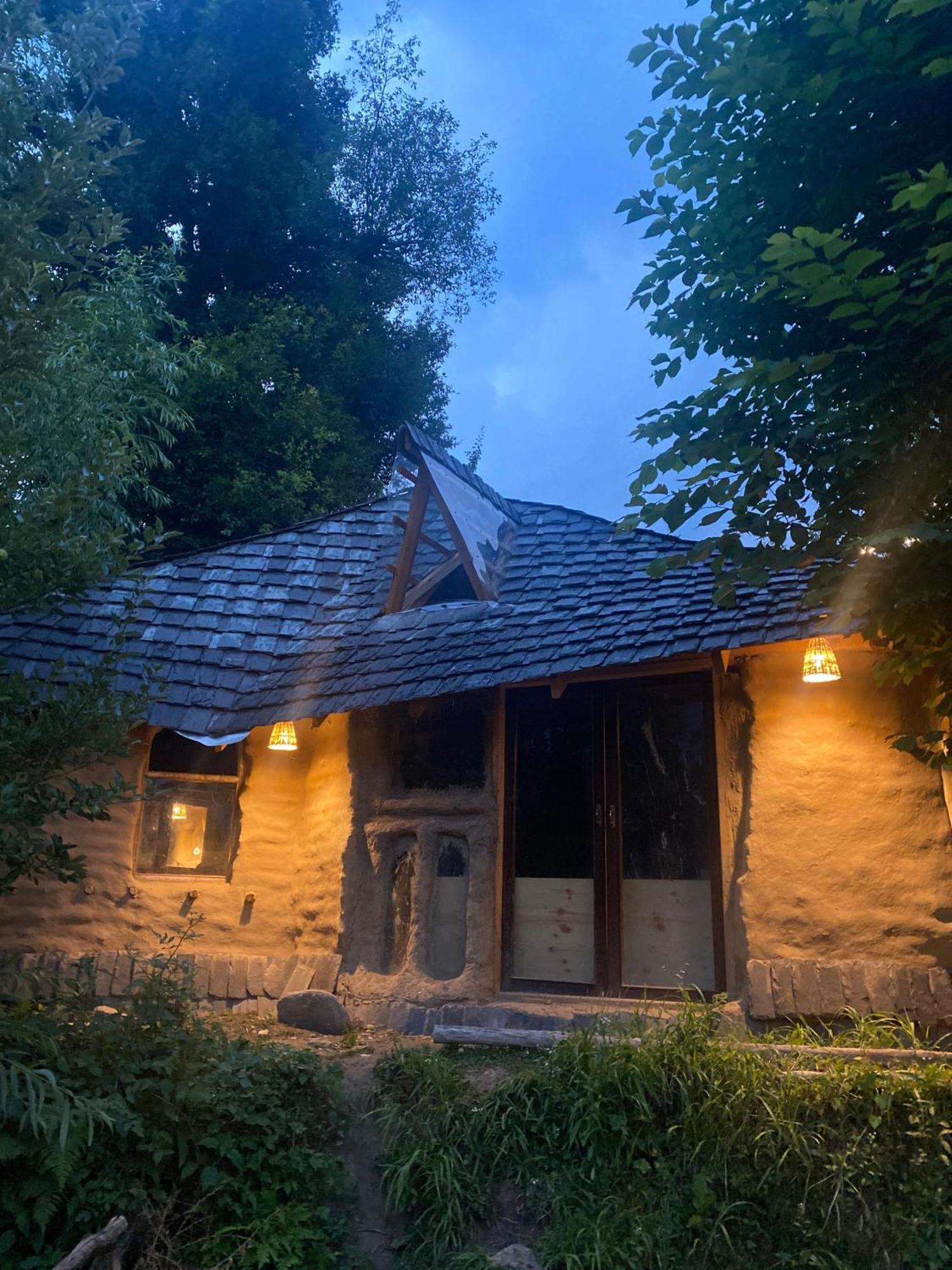 Jankis Commune *