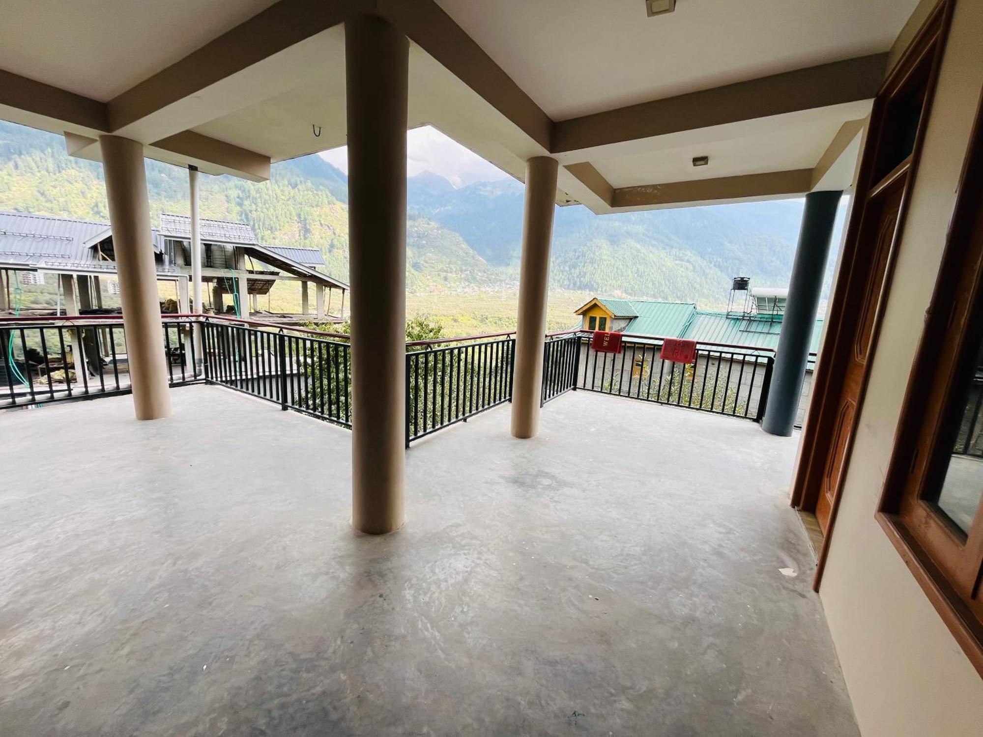 Pine N Peak Homestay