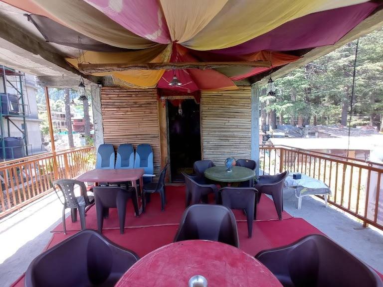 Hotel Snow Vista And Restaurant 2*
