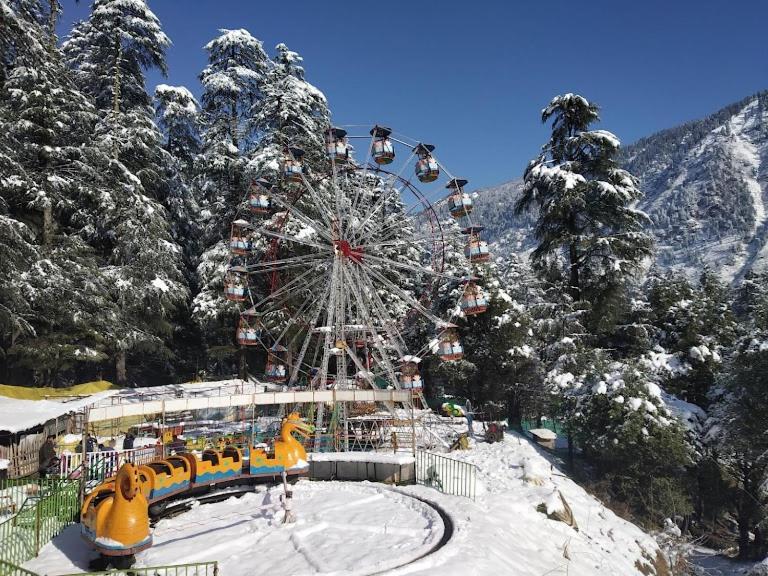 Hotel Snow Vista And Restaurant Manali (Himachal Pradesh)