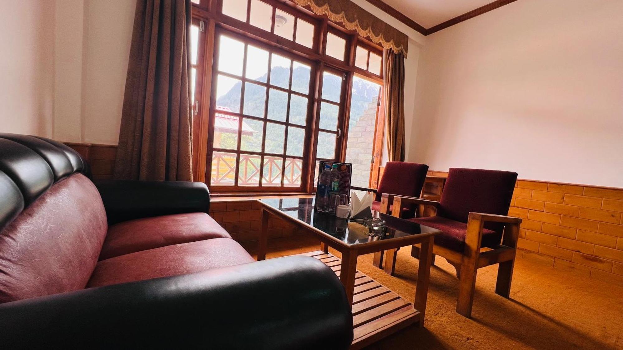 Sita & Cottage, - A Boutique Wellness * Manali (Himachal Pradesh)