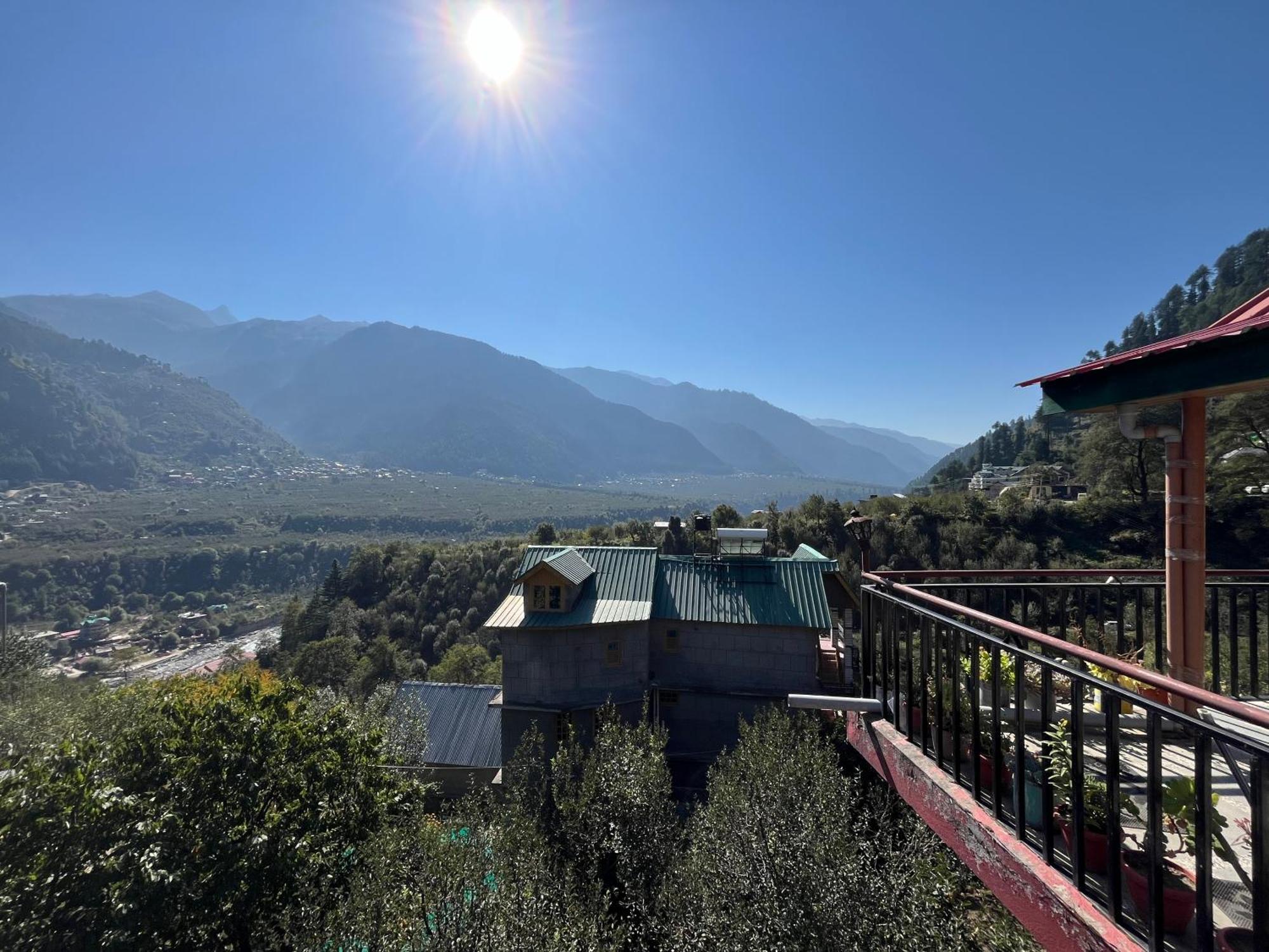 Pine N Peak Homestay