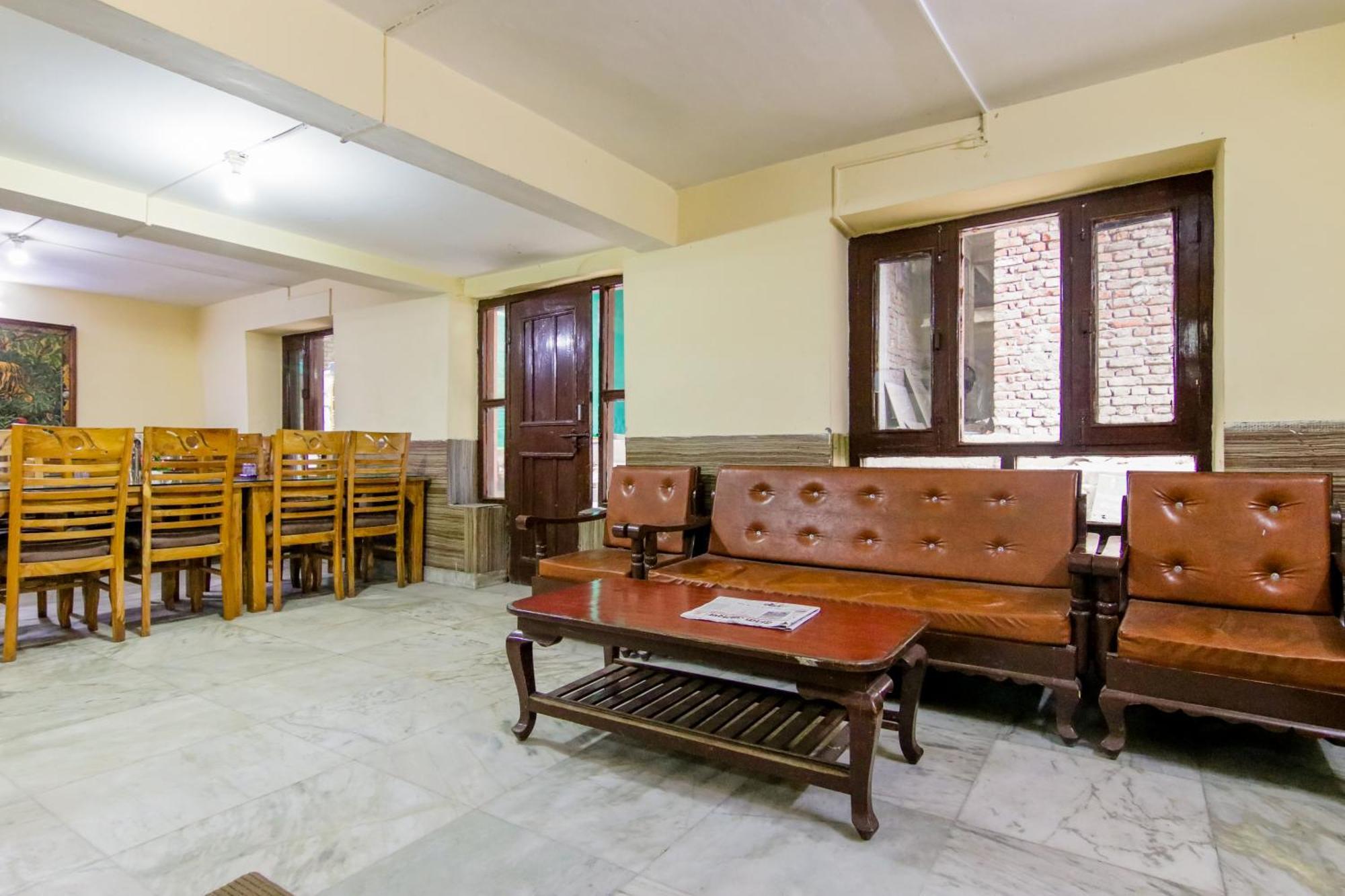Hotel Moorang House