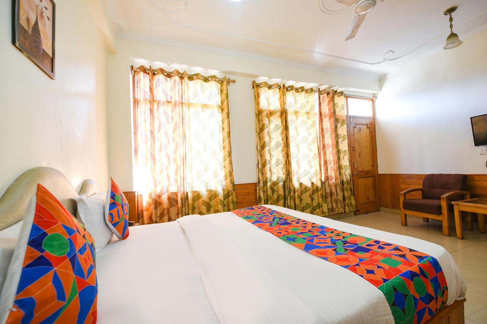 Fabhotel K Square Hotel