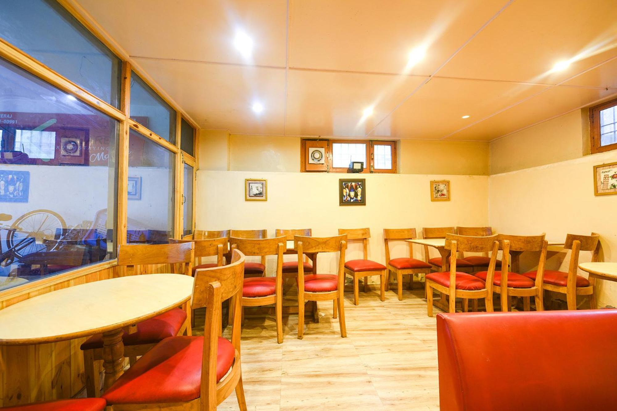 Hotel Fabhotel K Square Manali (Himachal Pradesh)