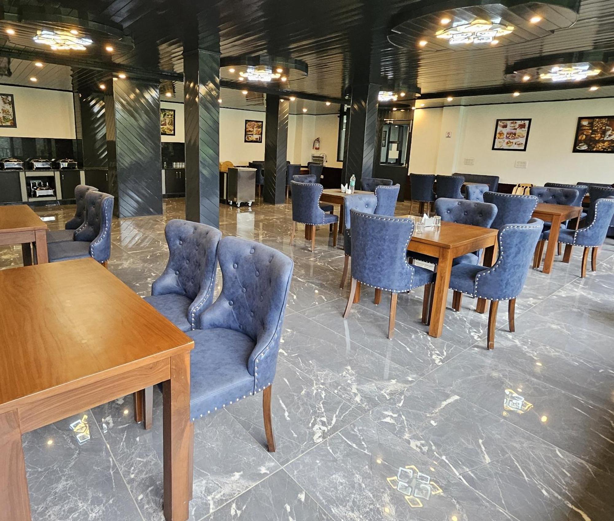 Vine Hills Hotel Manali (Himachal Pradesh)