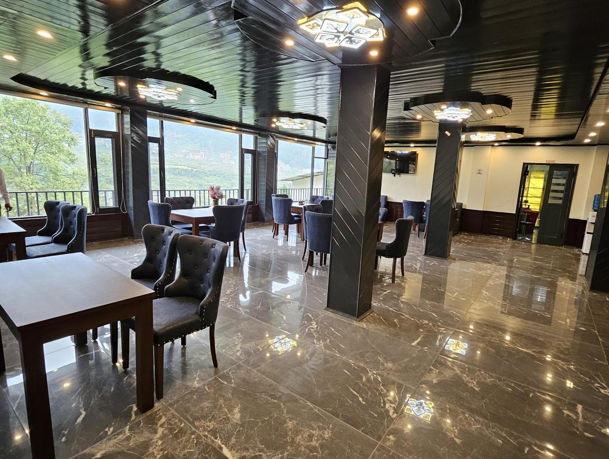 Vine Hills Hotel
