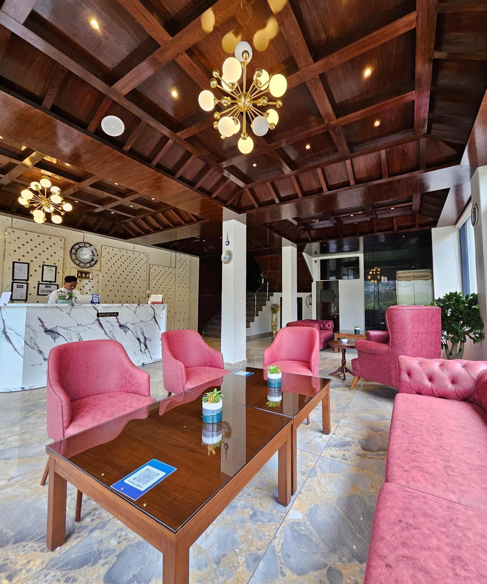 Vine Hills 4* Manali (Himachal Pradesh)