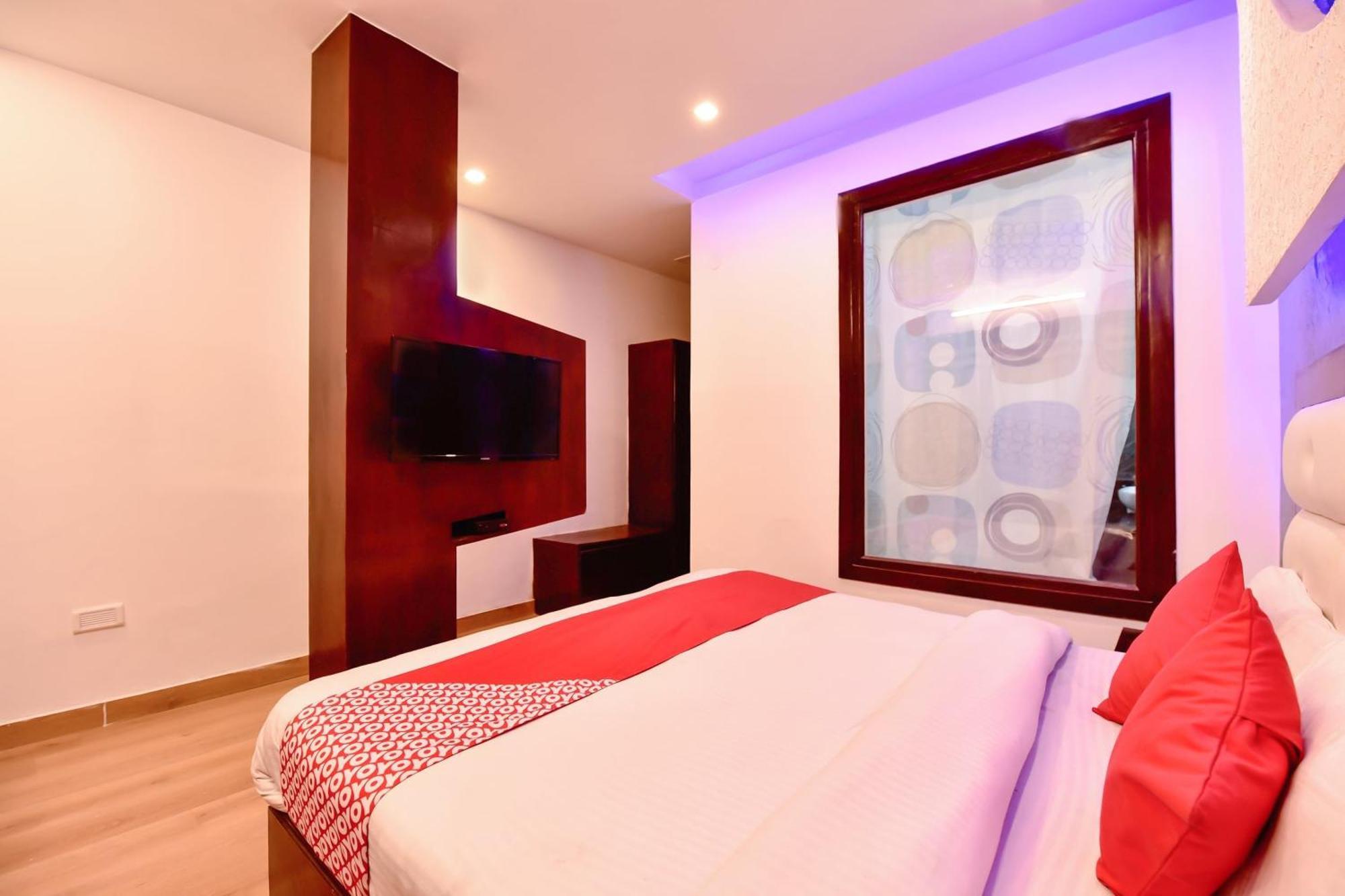 O Whispering River Hotel 3*