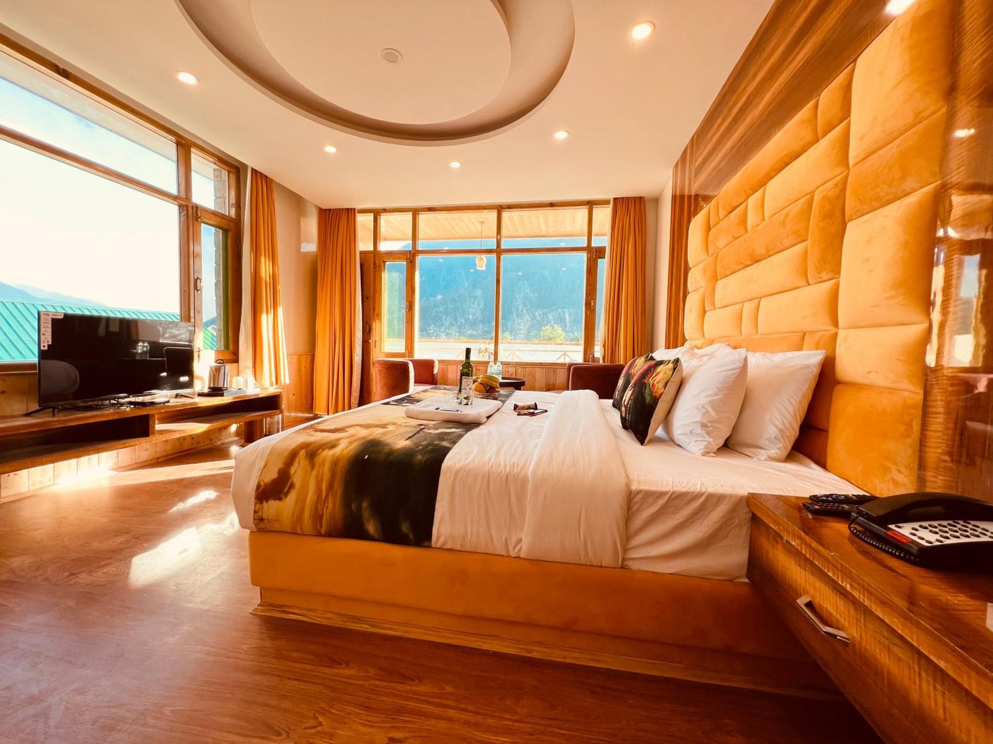 Hotel Hill River By West Western Manali (Himachal Pradesh)