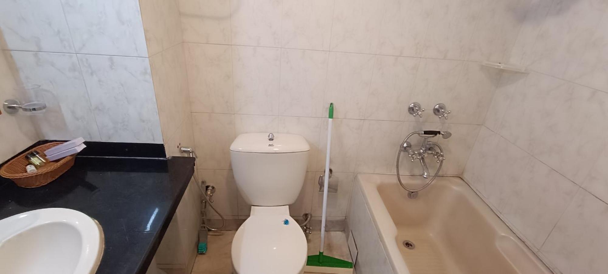 Cornol Zorawar Bed & Breakfast Manali (Himachal Pradesh)