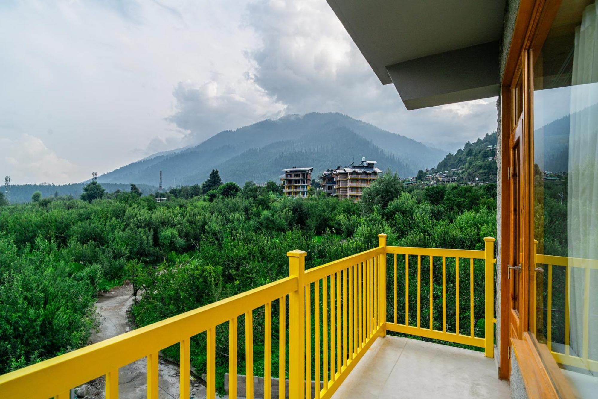 Hostel The Old Manali, Manu Temple