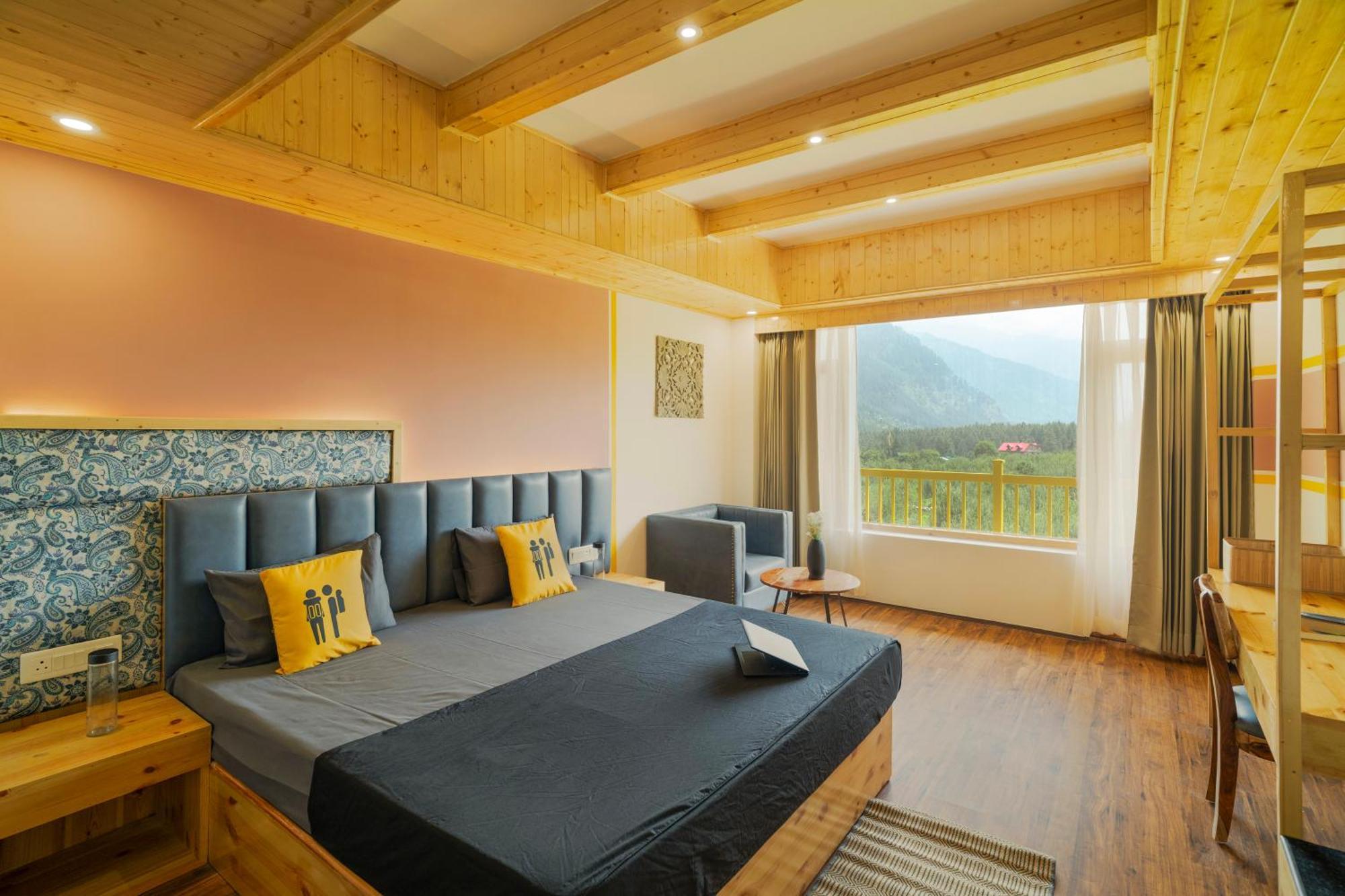 Hostel The Old Manali, Manu Temple *