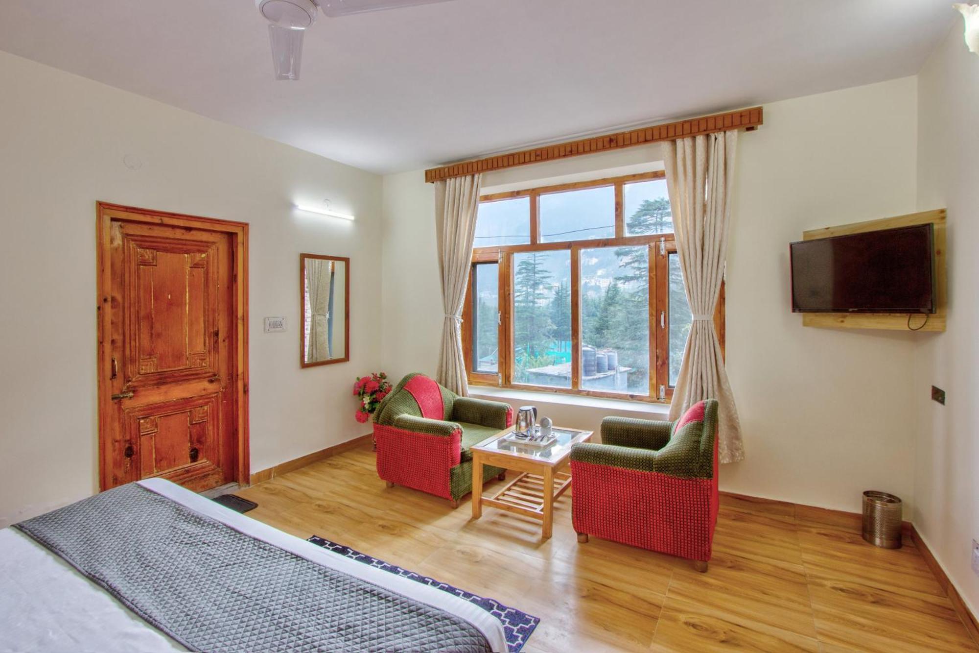White Mountain Hotel Manali (Himachal Pradesh)