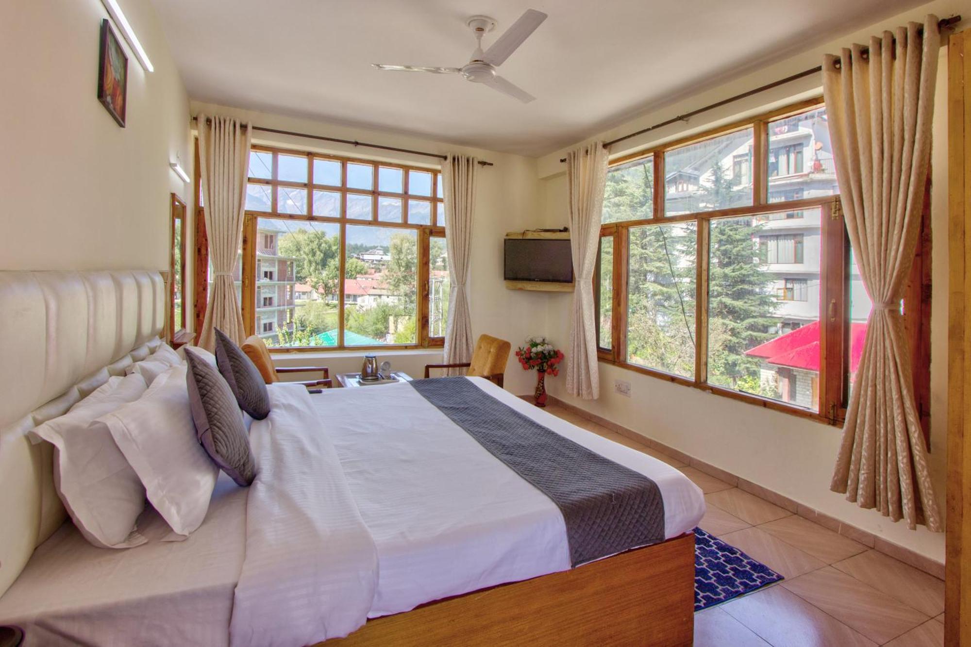 White Mountain 3* Manali (Himachal Pradesh)