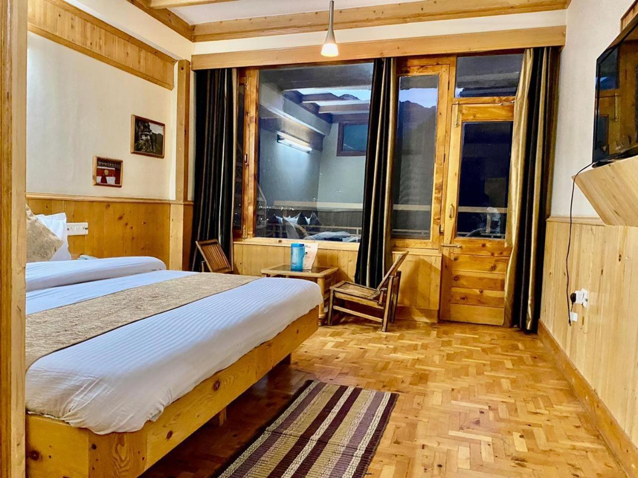 The Vashisht, - A Four Star Luxury Manali (Himachal Pradesh)