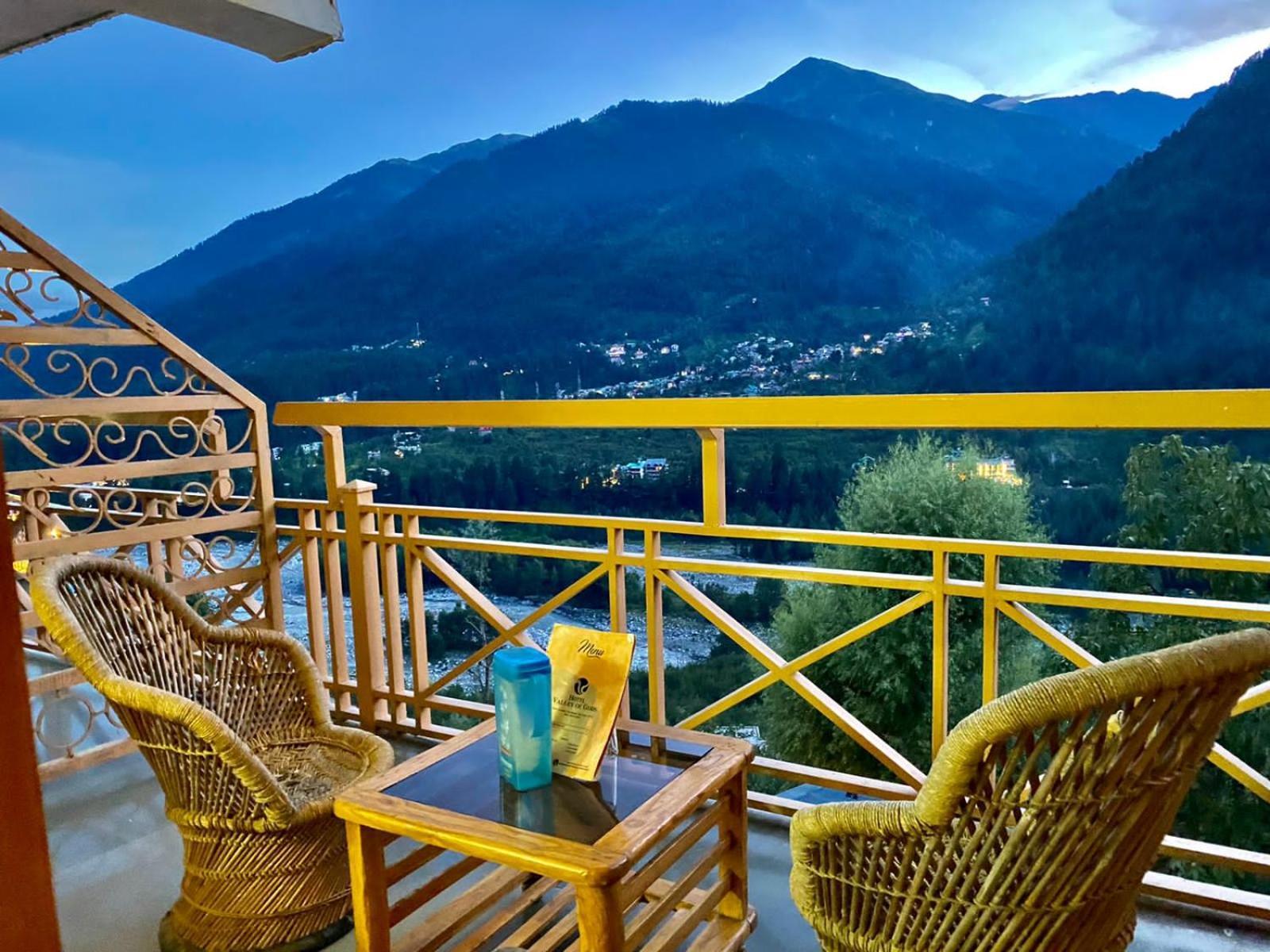 The Vashisht, - A Four Star Luxury Hotel