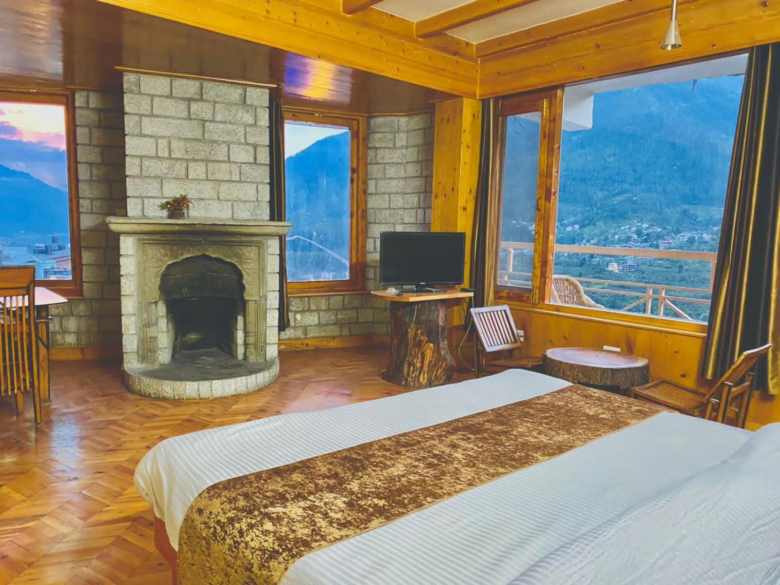 The Vashisht, - A Four Star Luxury Hotel