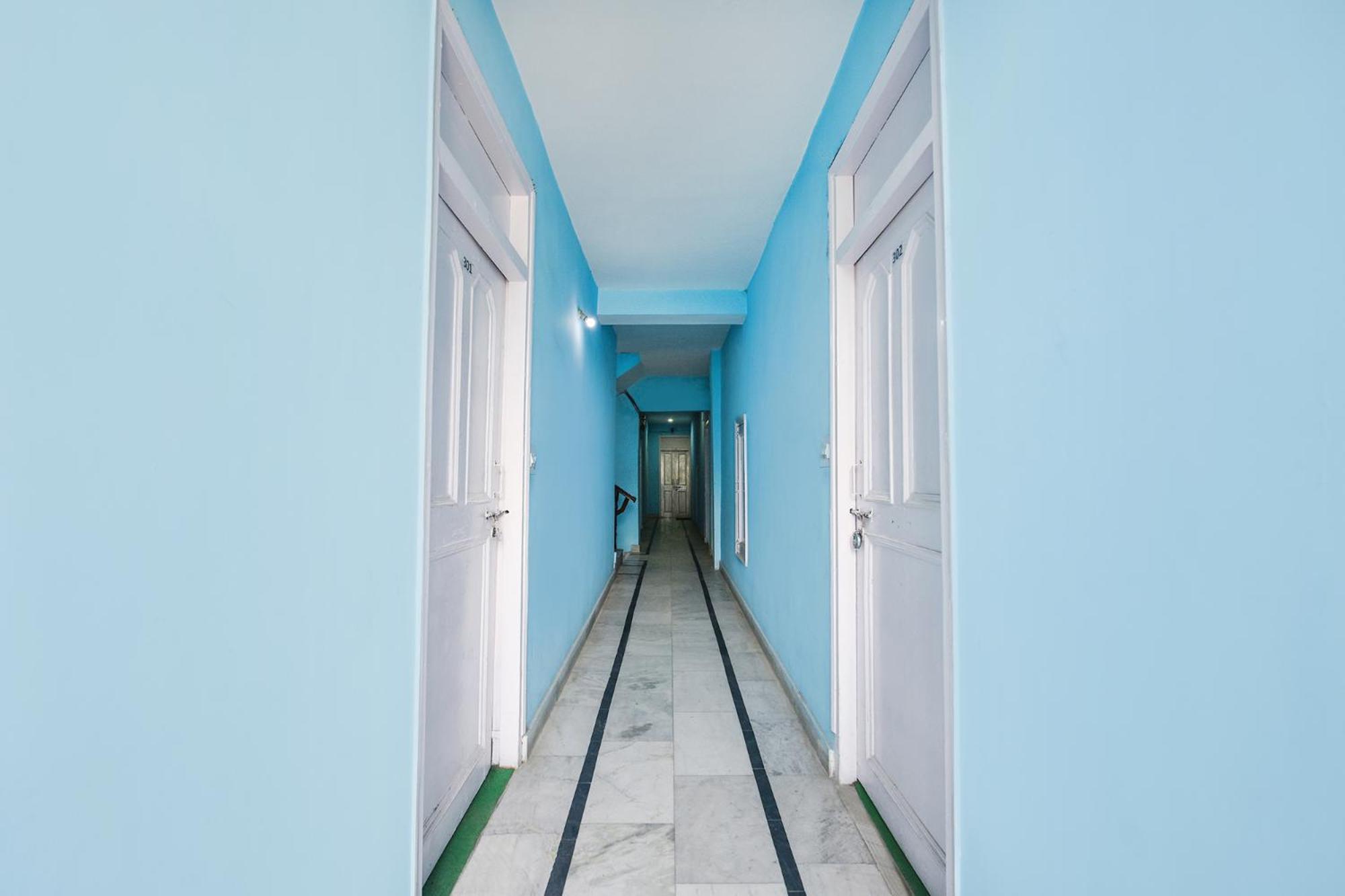 Fabhotel Beas Valley