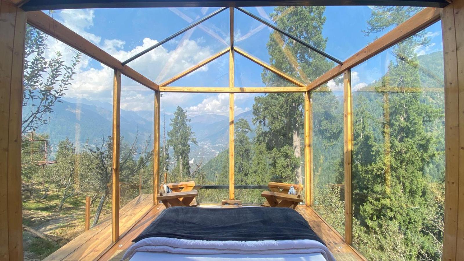 Cove The Glass House Farm stay *