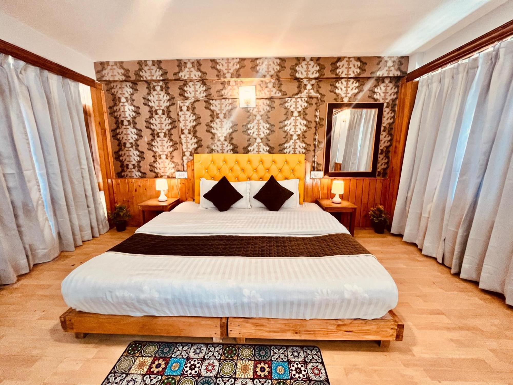 The Ganga - Affordable Luxury Near Mall Road Hotel Manali (Himachal Pradesh)