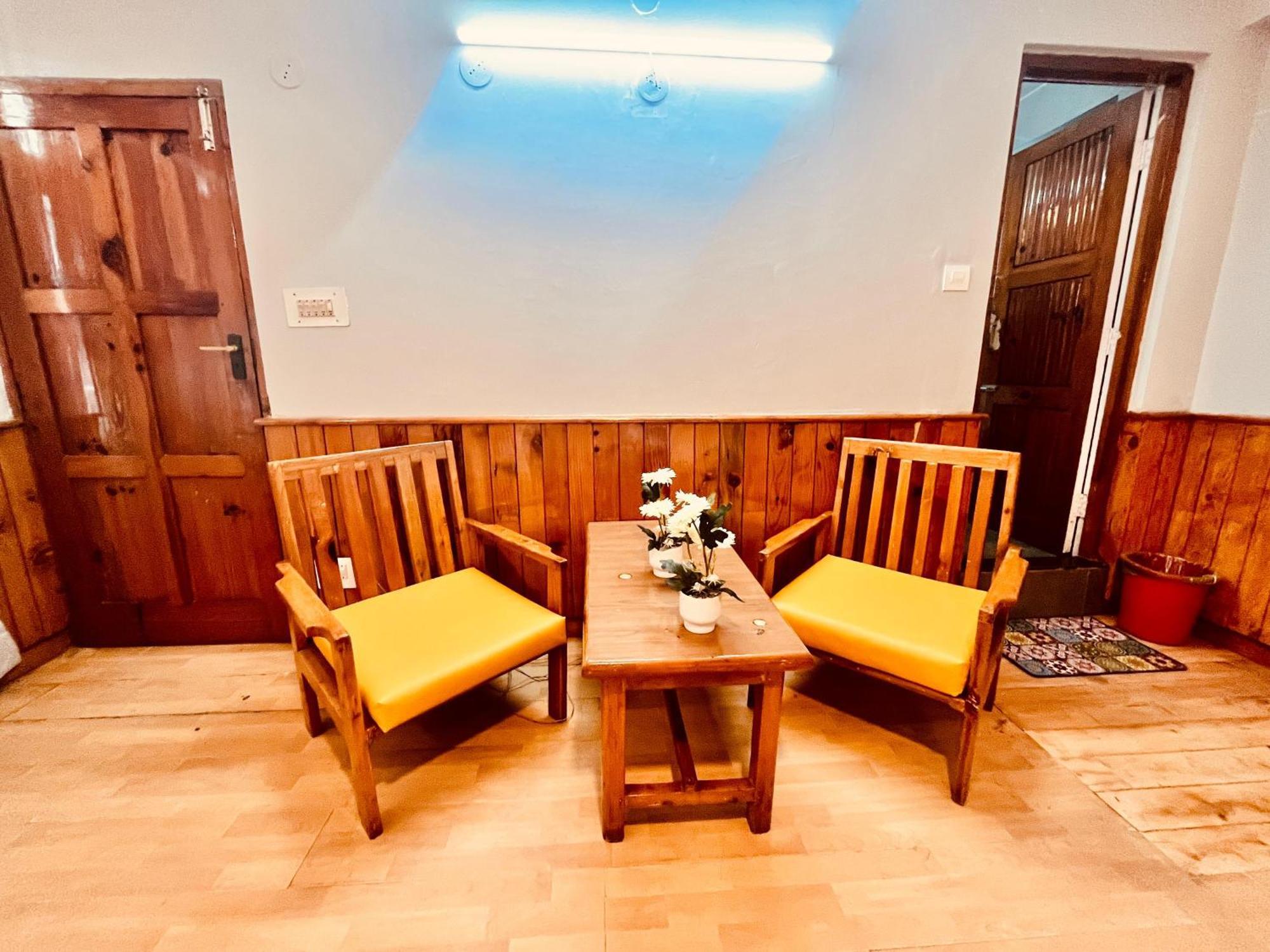 Hotel The Ganga - Affordable Luxury Near Mall Road Manali (Himachal Pradesh)