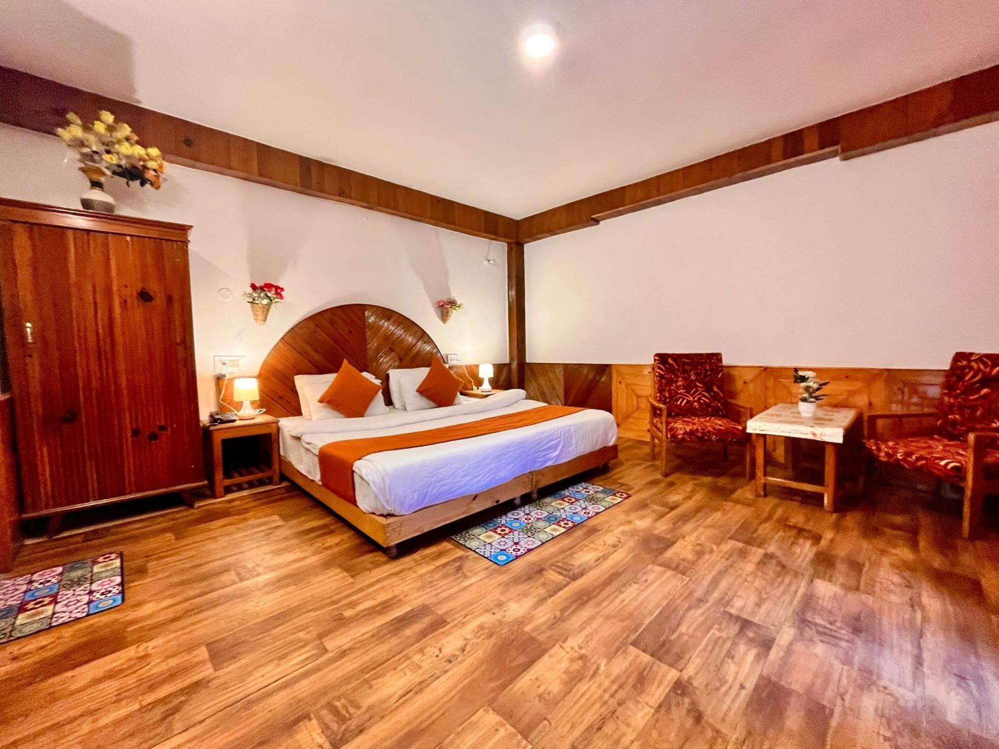The Ganga - Affordable Luxury Near Mall Road Hotel