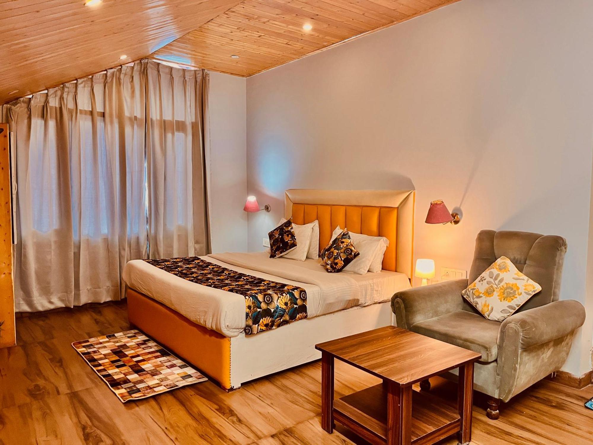 The Ganga - Affordable Luxury Near Mall Road Hotel