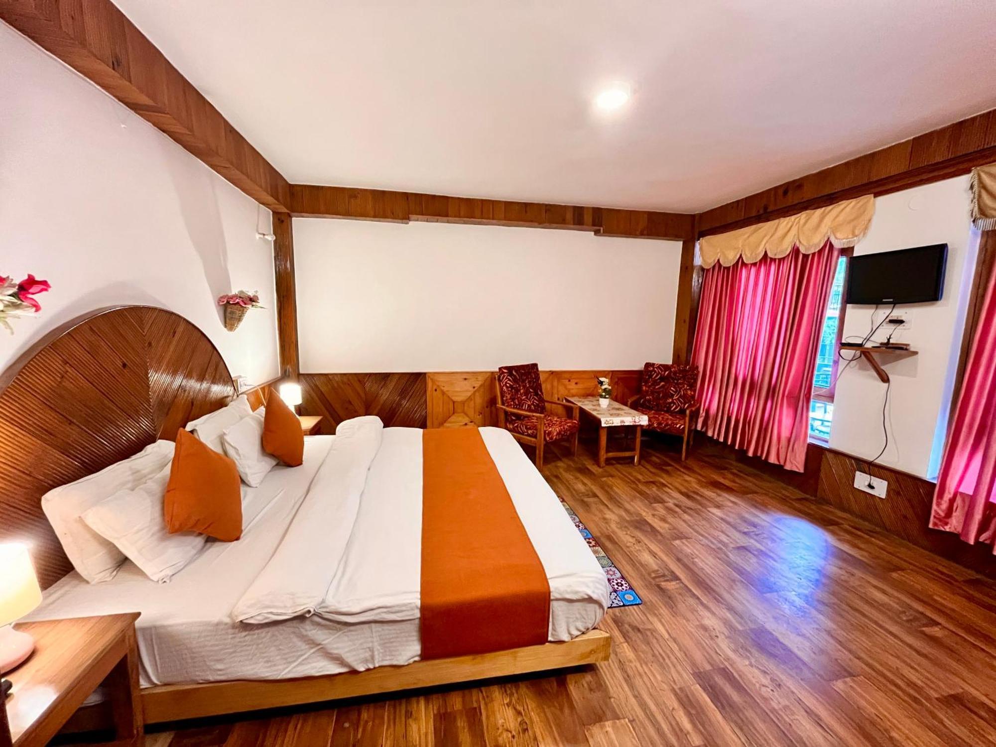 The Ganga - Affordable Luxury Near Mall Road 4*