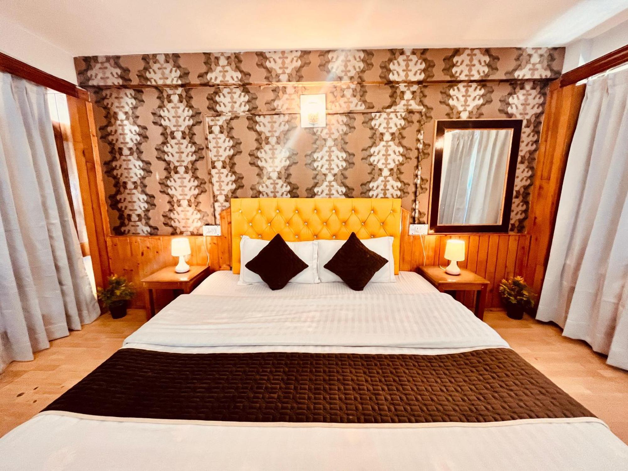 The Ganga - Affordable Luxury Near Mall Road Hotel Manali (Himachal Pradesh)