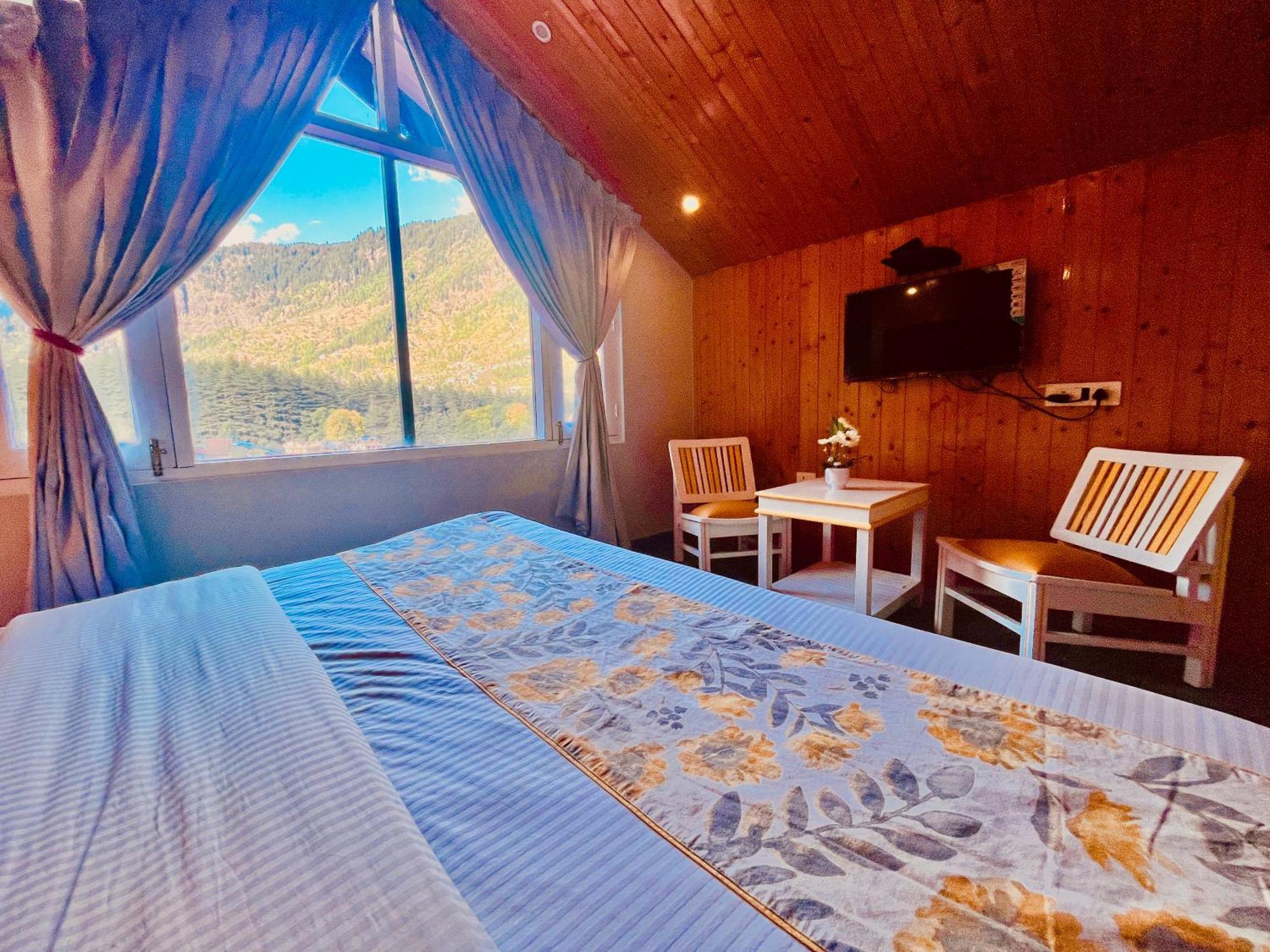 Hotel The Ganga - Affordable Luxury Near Mall Road 4*