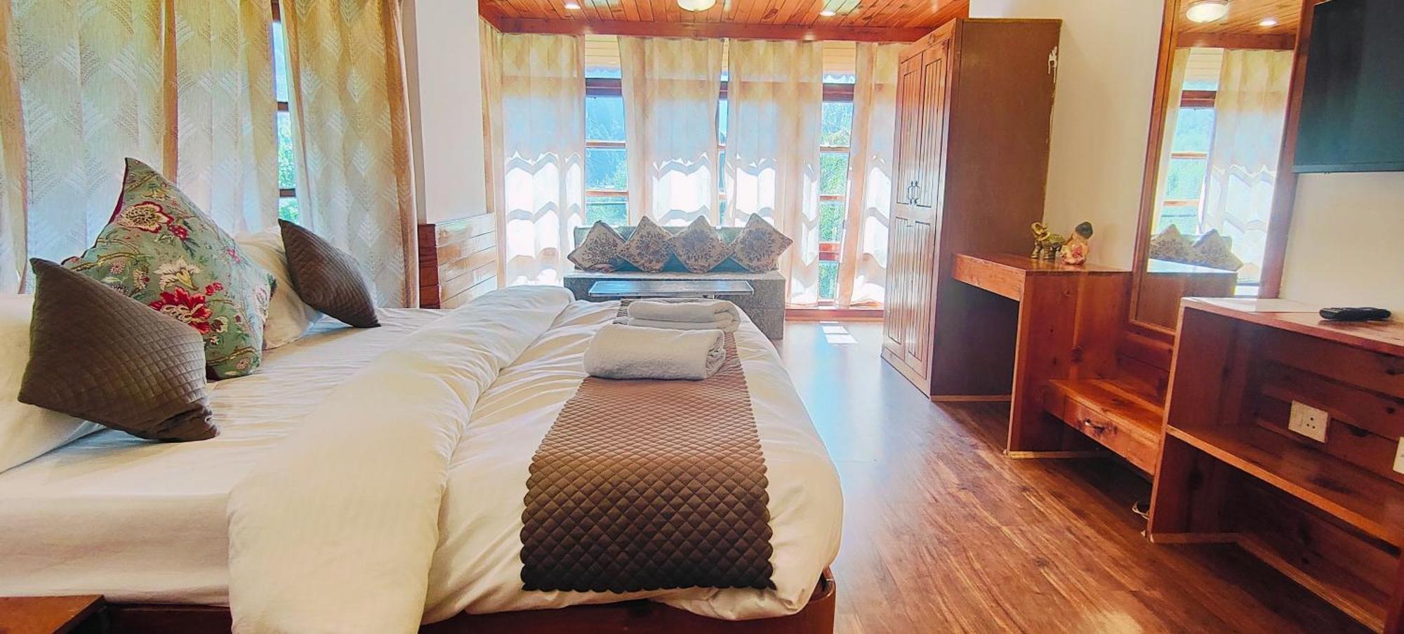 Holiday home Serene Colonel Zorawar *