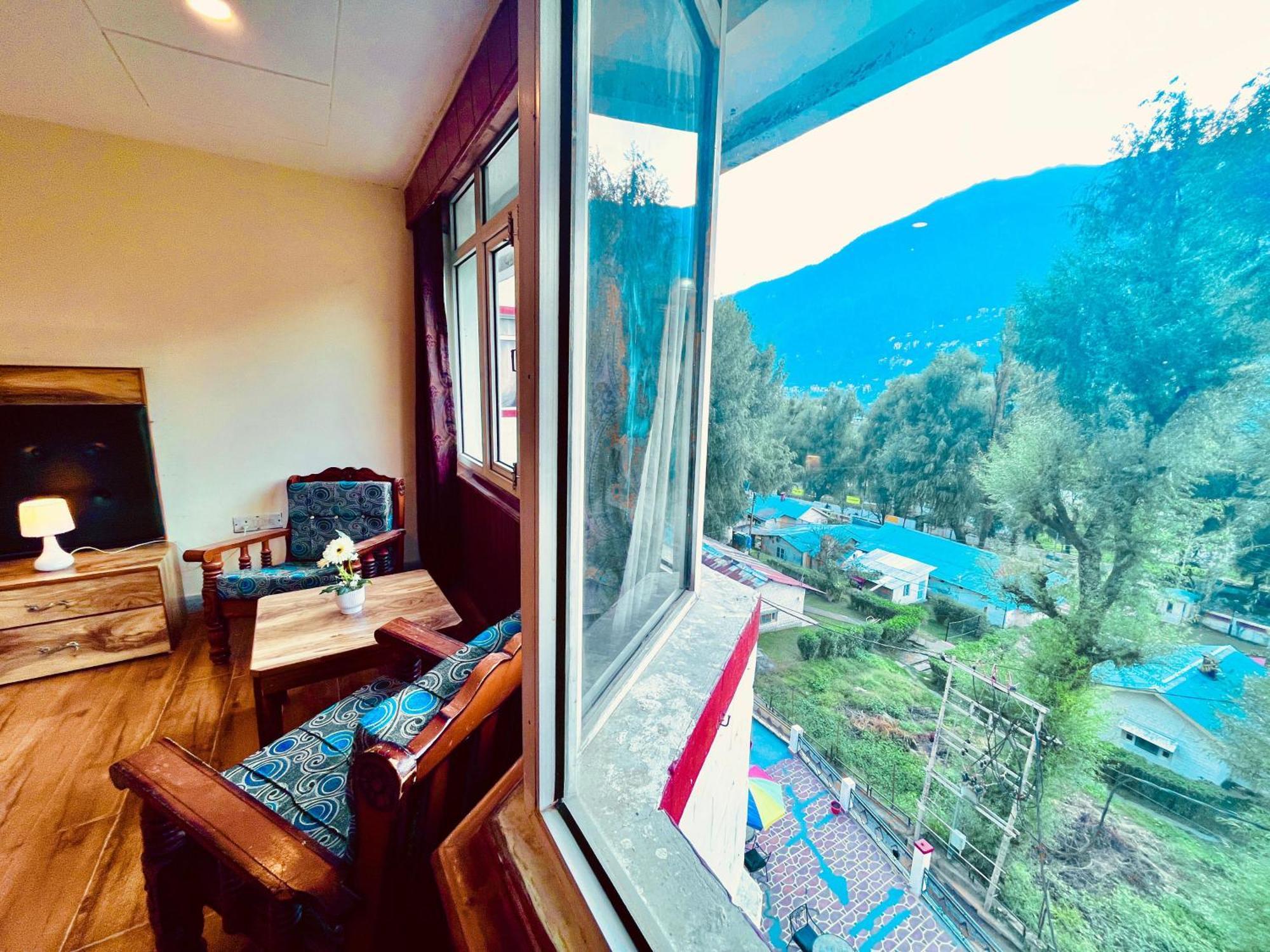 The Town House - Lavish & Luxury Near Mall Road 4* Manali (Himachal Pradesh)