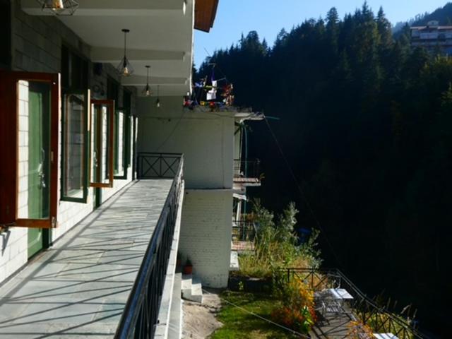 Hostel Brostel