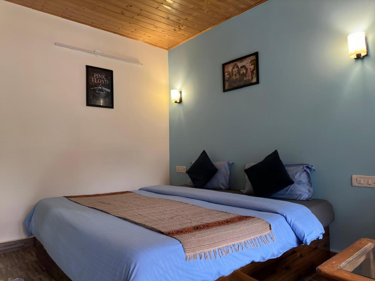 Brostel Hostel Manali (Himachal Pradesh)