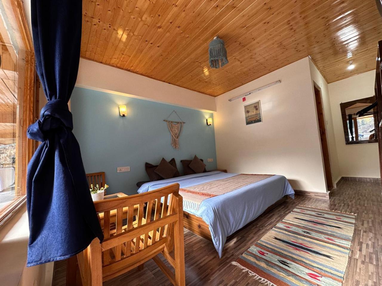 Brostel * Manali (Himachal Pradesh)