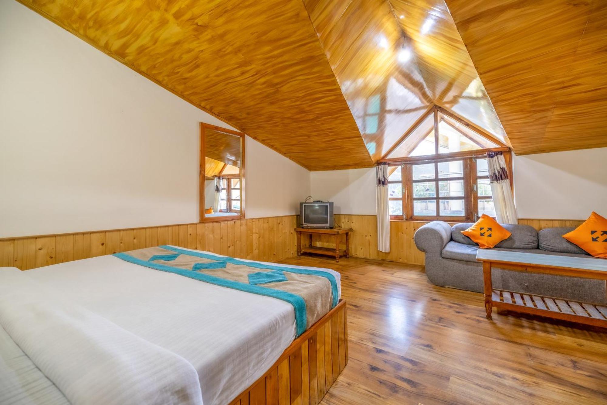 Hotel Hide-in Old 2*