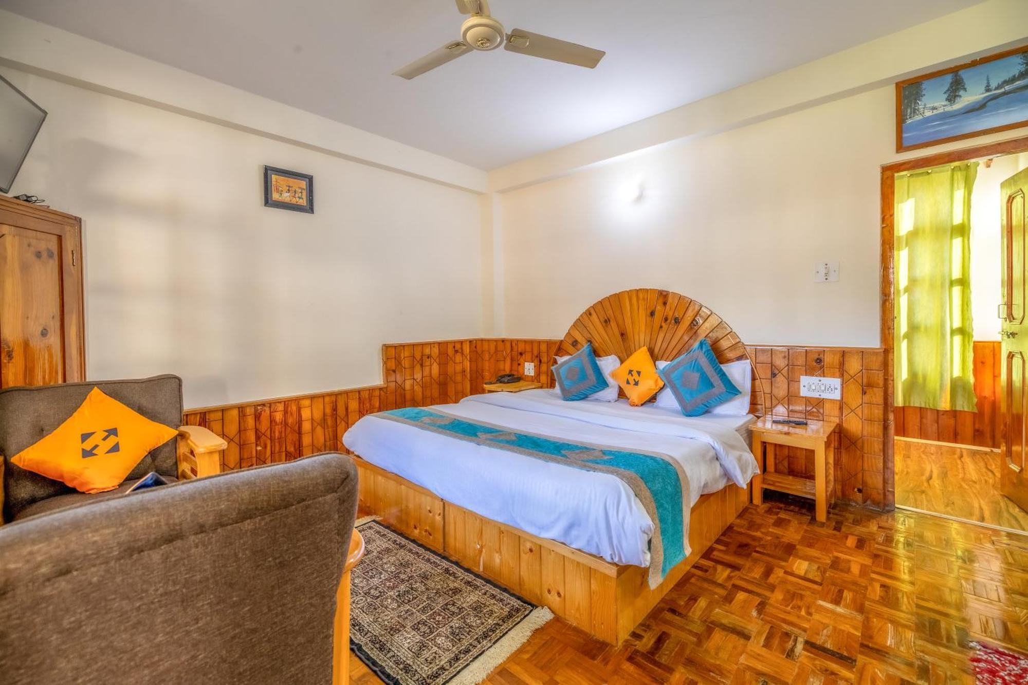 Hide-in Old 2* Manali (Himachal Pradesh)