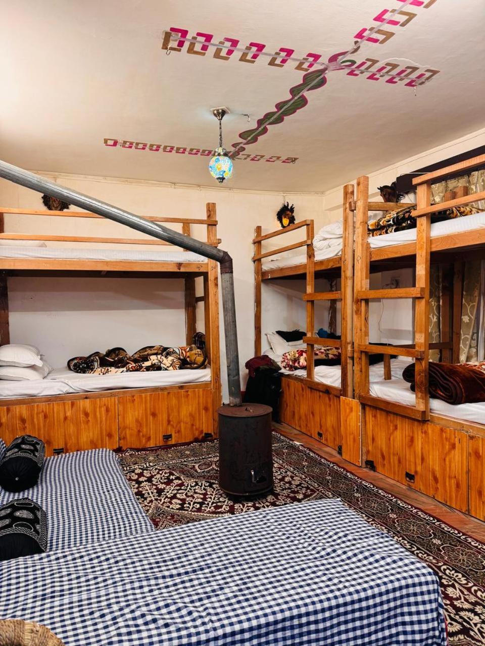 Tiger Bed & Breakfast Manali (Himachal Pradesh)