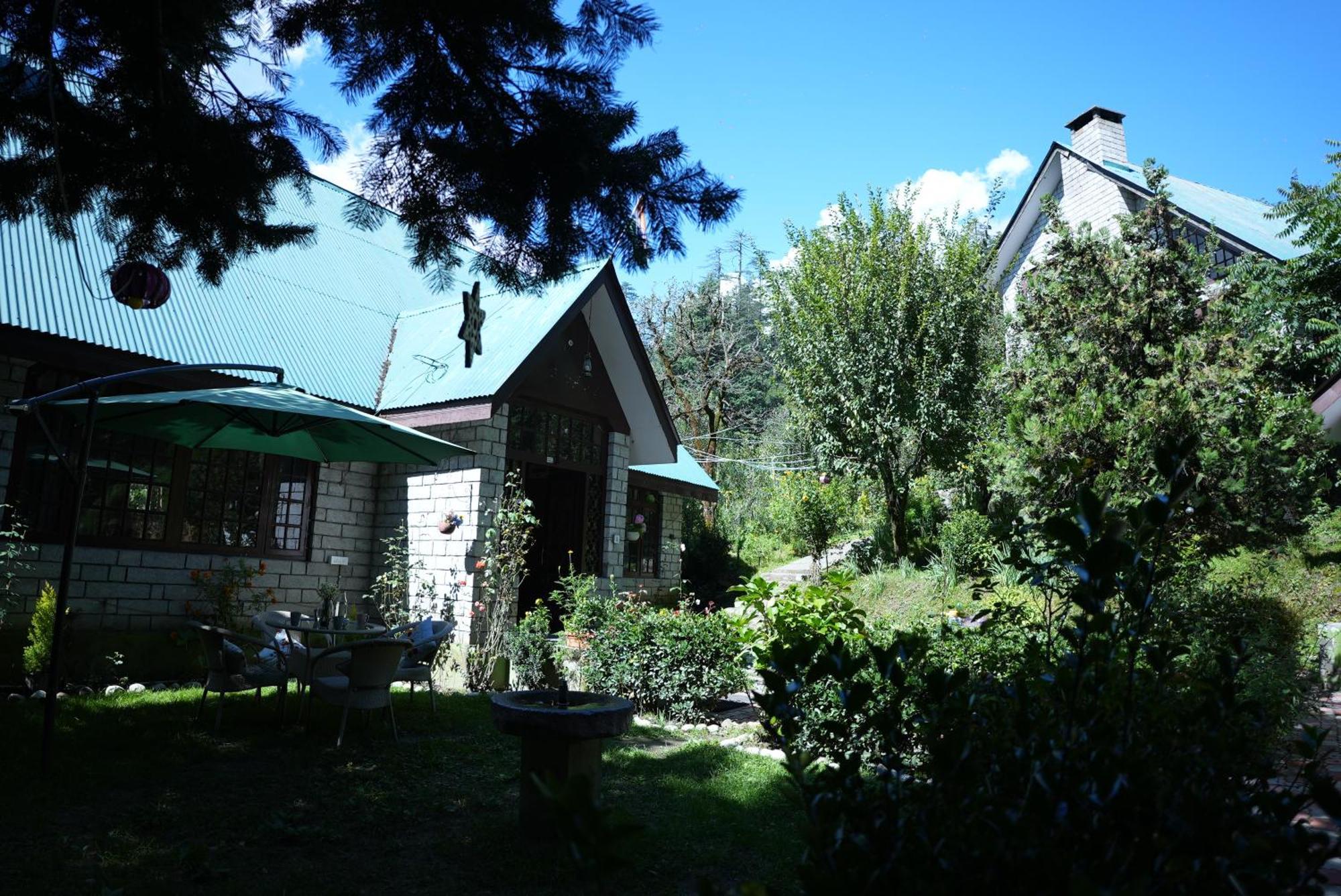 Sundazed By Edenhomes Hotel Manali (Himachal Pradesh)