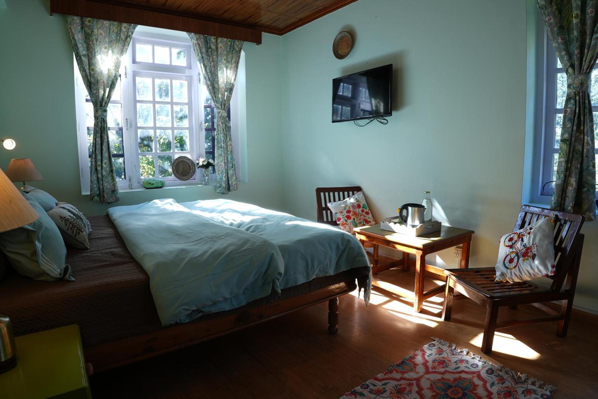 Sundazed By Edenhomes 3*