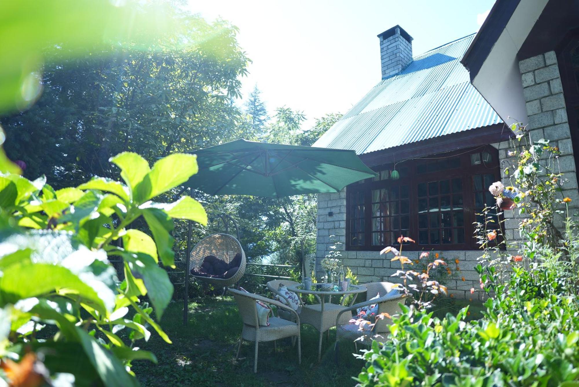 Sundazed By Edenhomes Hotel 3*