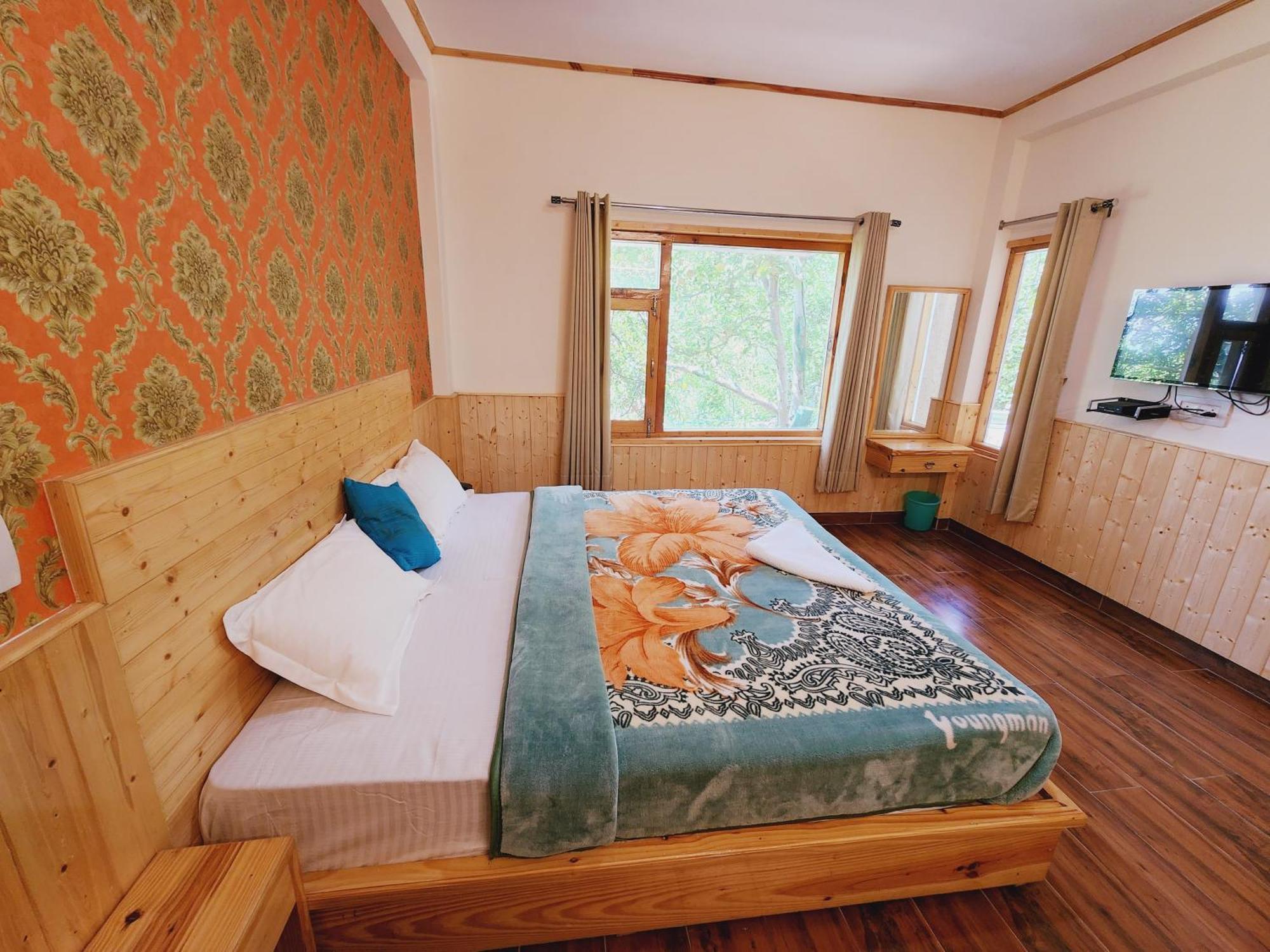 Luxury Planet 4* Manali (Himachal Pradesh)