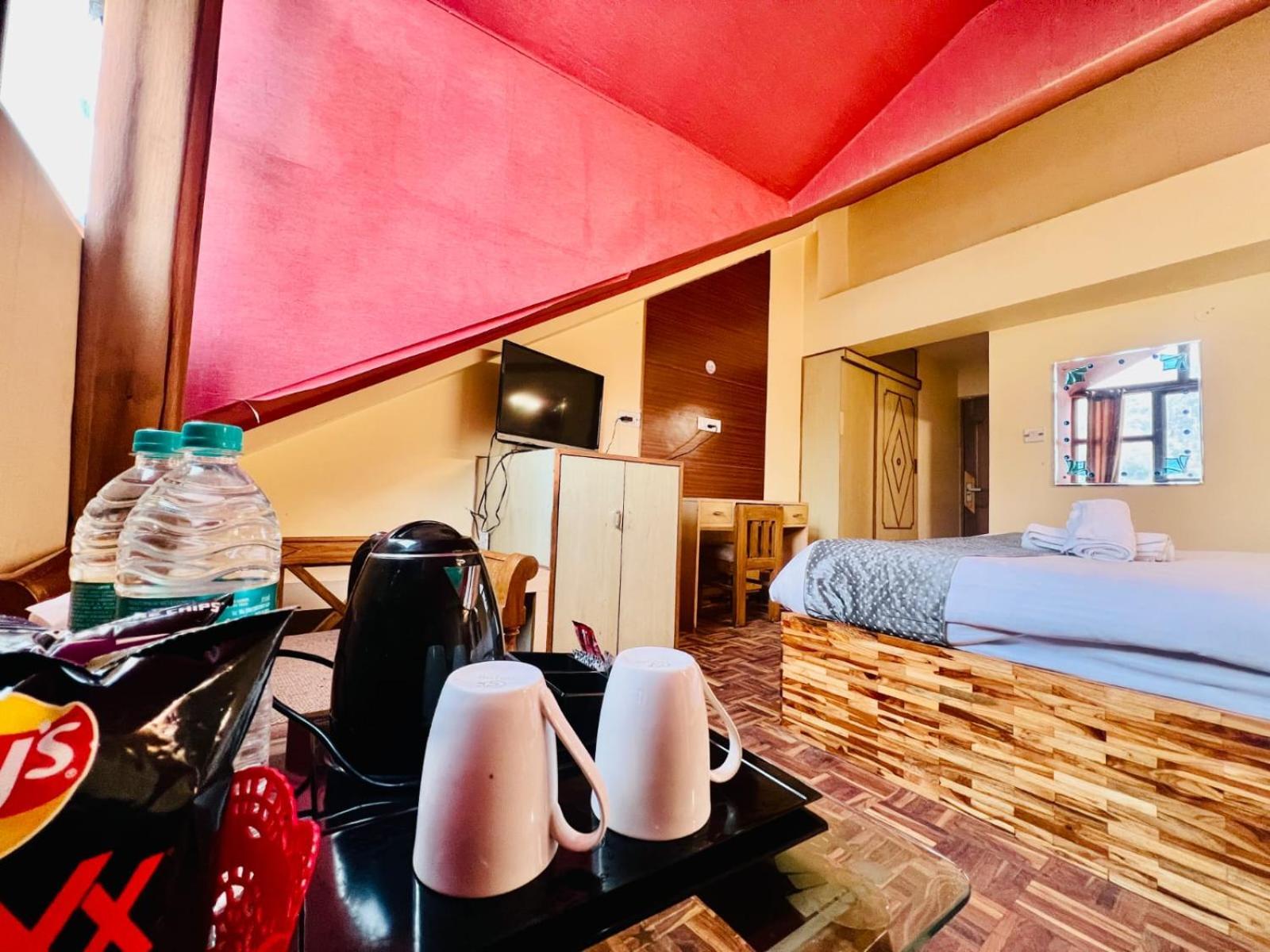 Kalinga Grand - Luxury Comfort !! Travellers Delight !! Budget Friendly !! Prime Location !! Guest Favourite Hotel Manali (Himachal Pradesh)