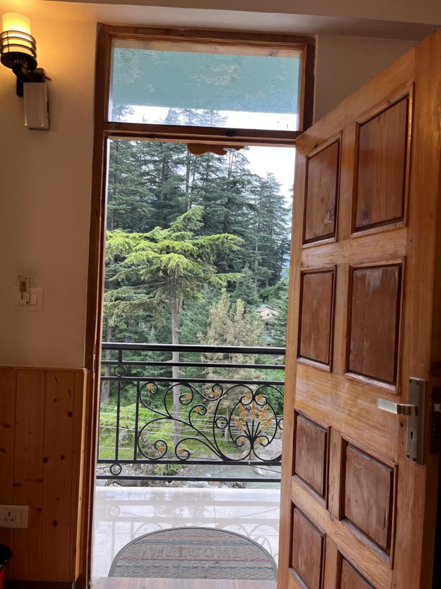Hotel Neelgiri - Diaries Manali (Himachal Pradesh)