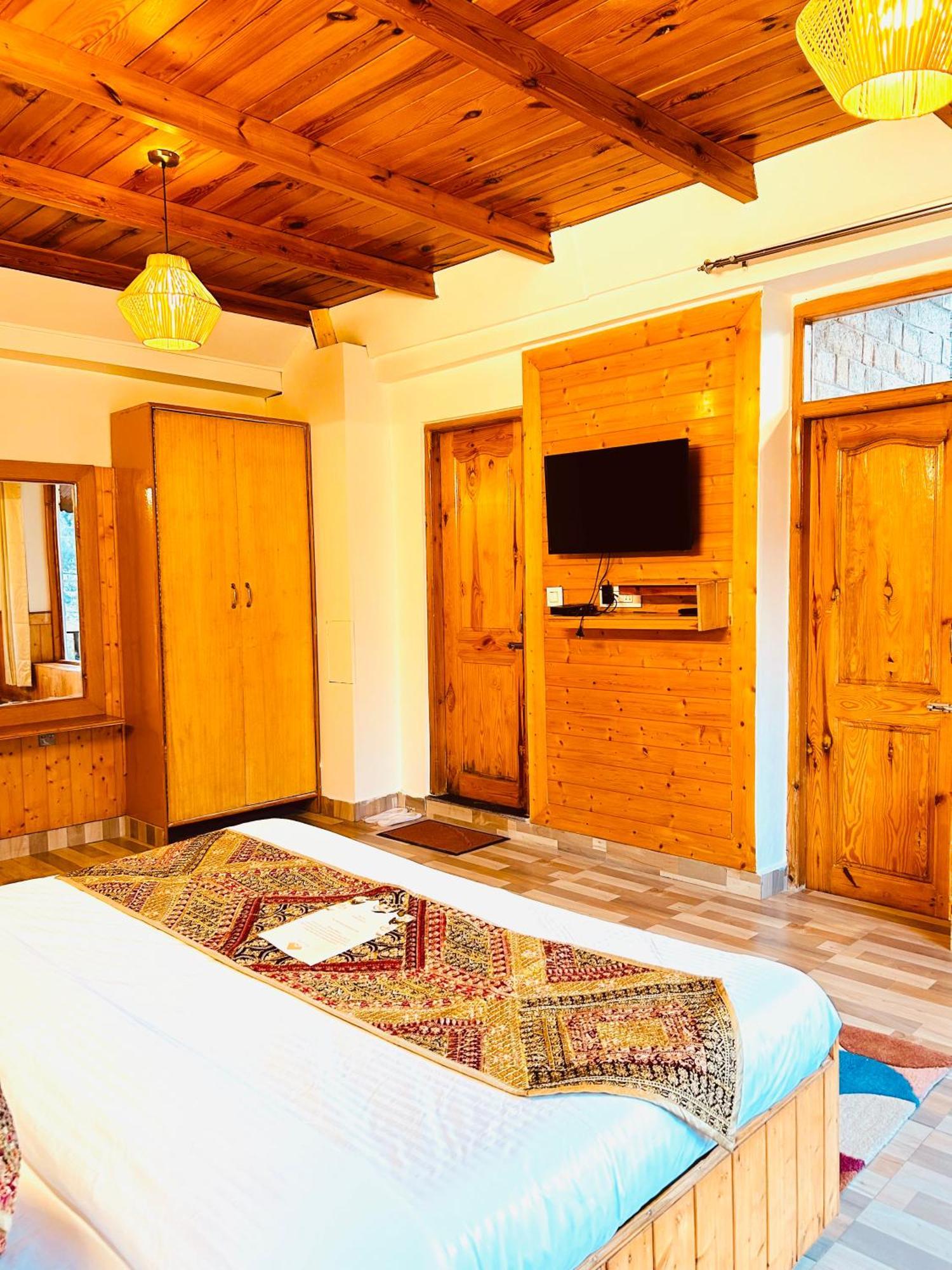 Orzu Boutique Stays Manali *