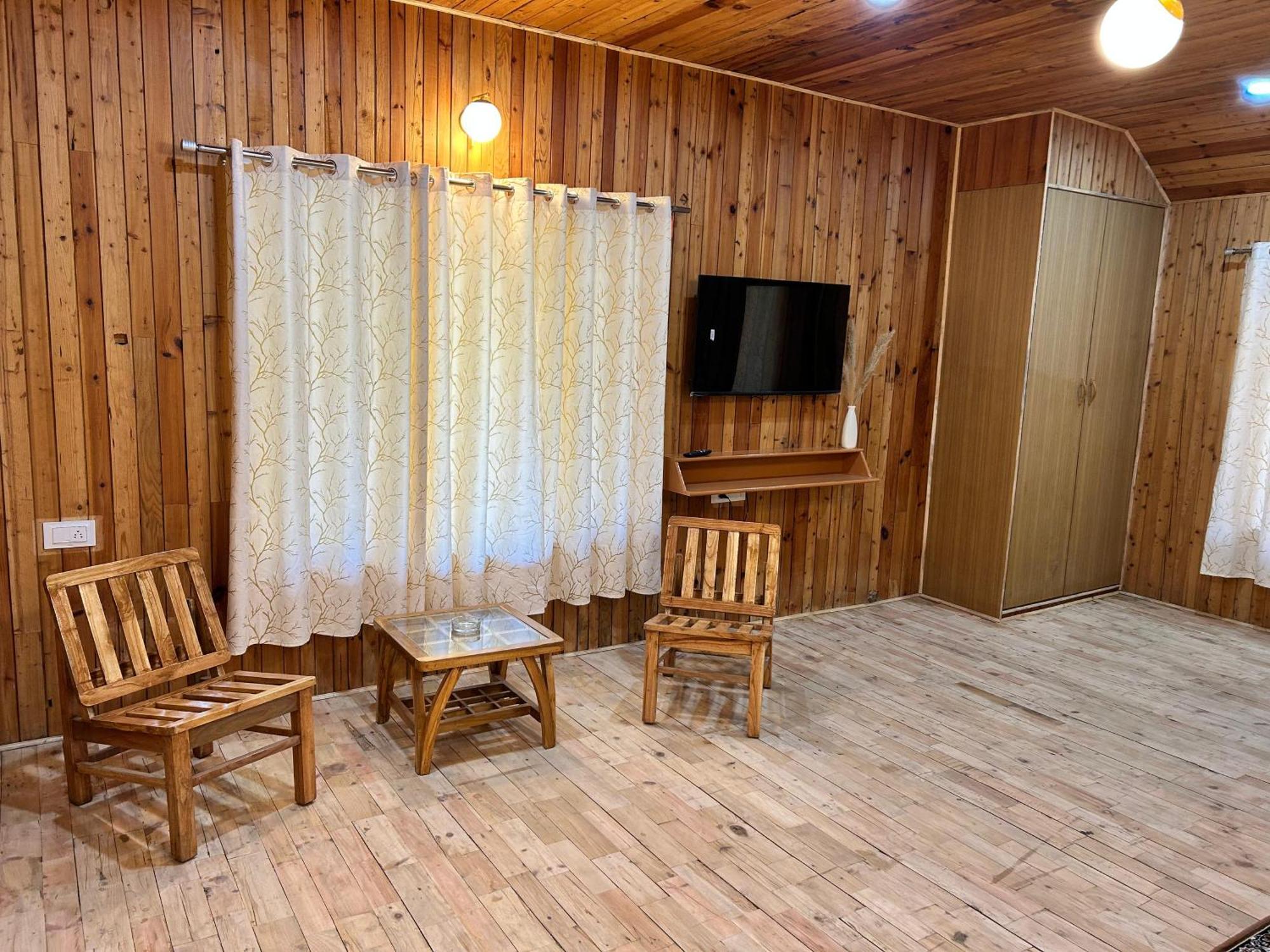 Lodge Moonbeam Retreat *