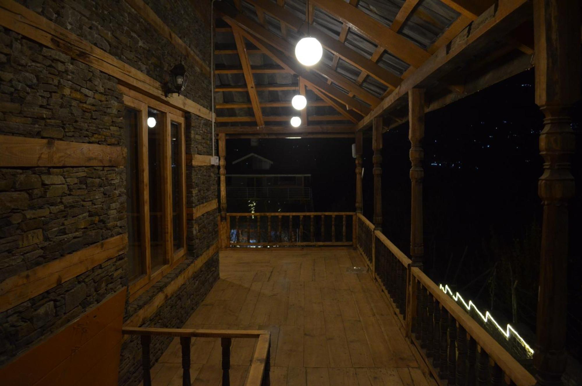 Moonbeam Retreat Lodge