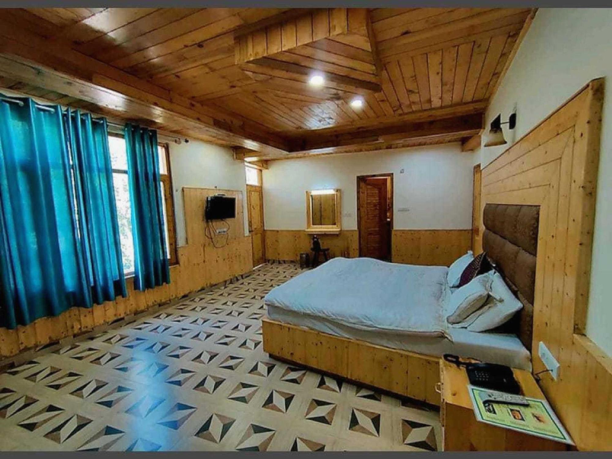 O Antriksh Manali (Himachal Pradesh)