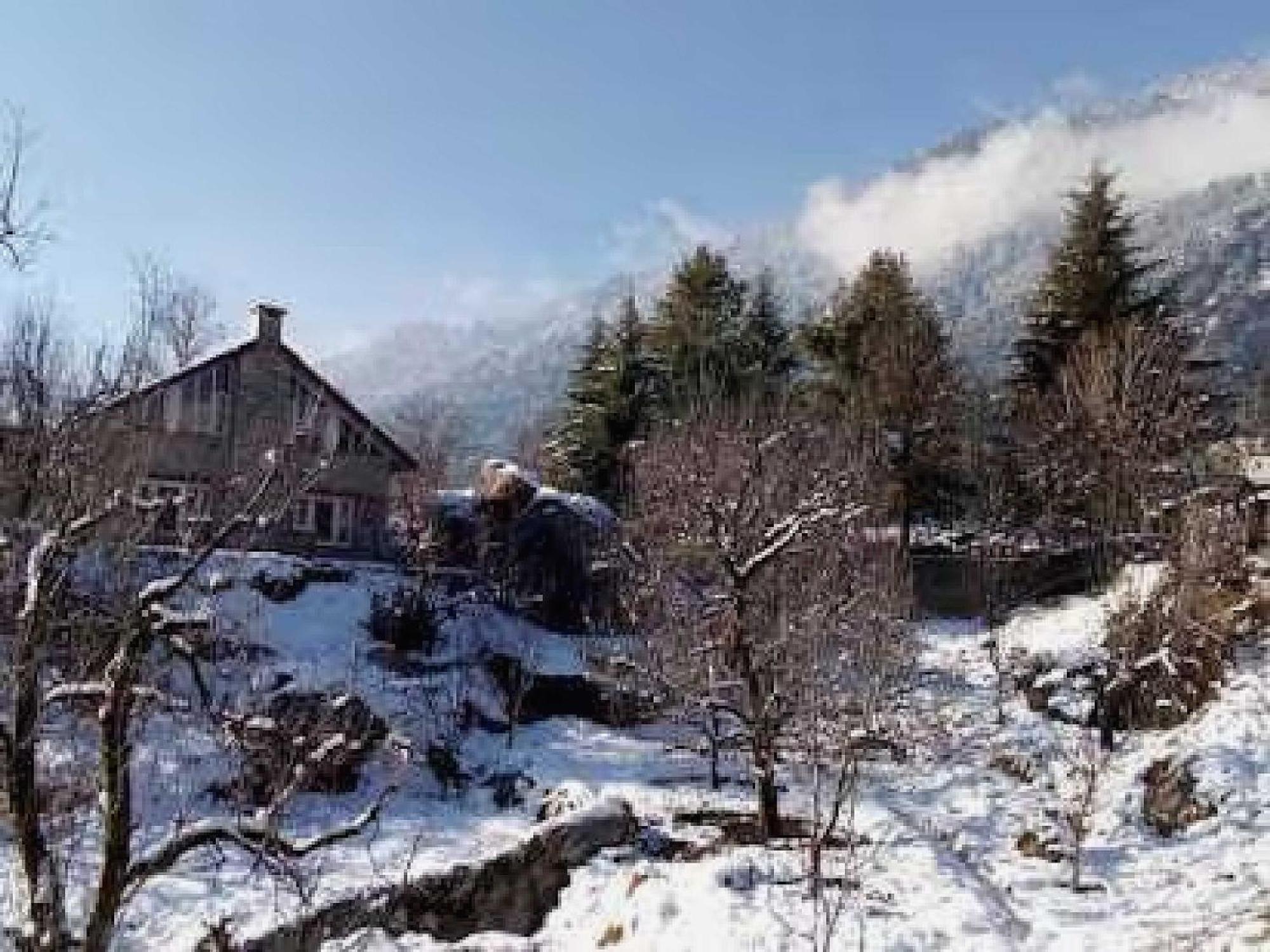 O Antriksh Hotel 3*